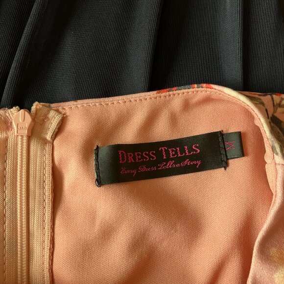 Dress Tells Flowers Cocktail Dress - size M NWOT - Picture 5 of 9